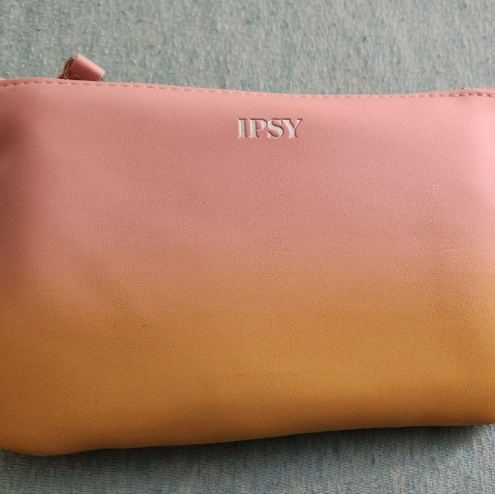 NEW Ipsy Gradient Pink and Orange Cosmetic Bag
